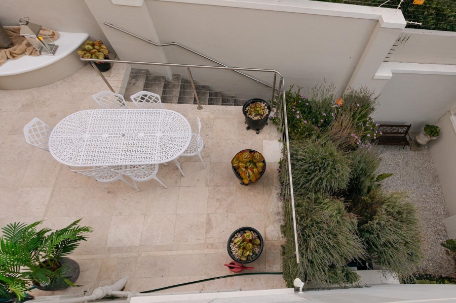 3 Bedroom Property for Sale in Higgovale Western Cape